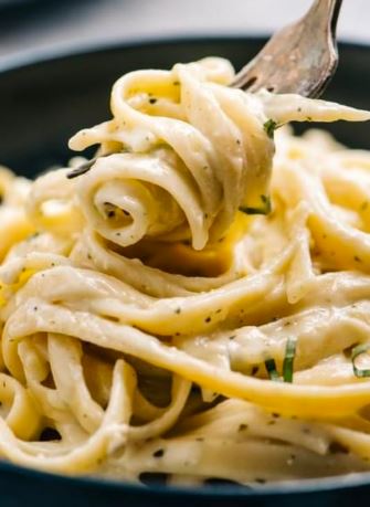 TAVUKLU LINGUINE
